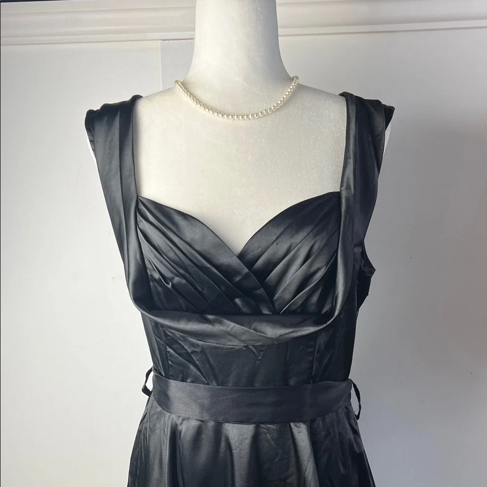 H&R Black Satin Cocktail Dress with sweetheart neckline and ribbon belt - Picture 2 of 11